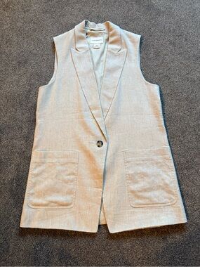 Club Monaco Light Beige Sleeveless Blazer Vest